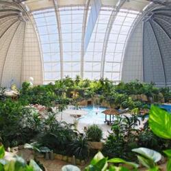 ウォーターパーク熱帯諸島