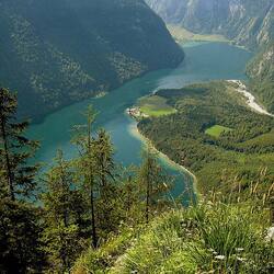 بحيرة كونيجسي