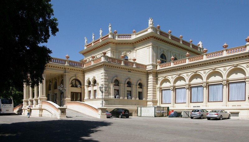 Курсалон