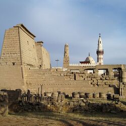 Luxor Tempel