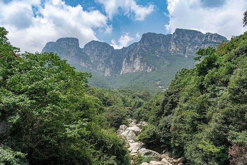 Mountain Lu