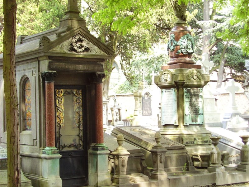 Лакенское кладбище