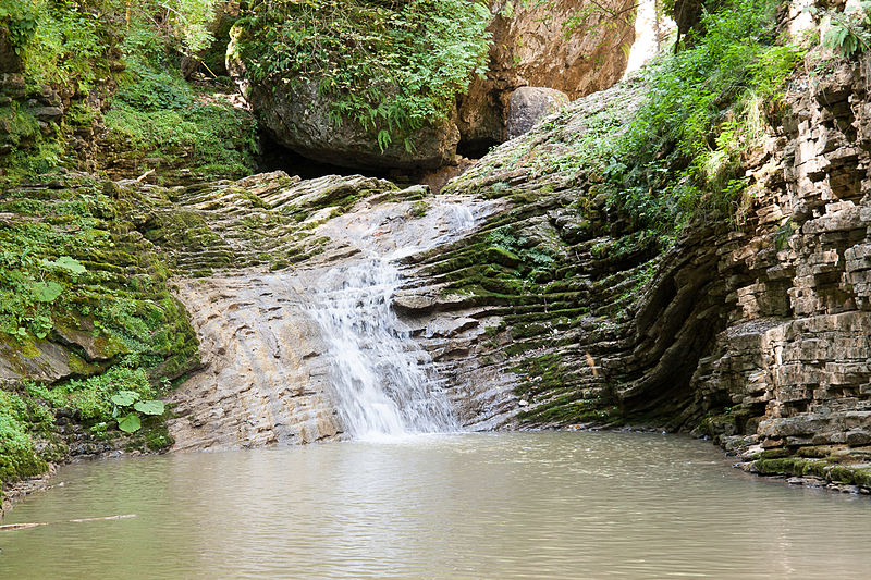 Водопады ручья Руфабго