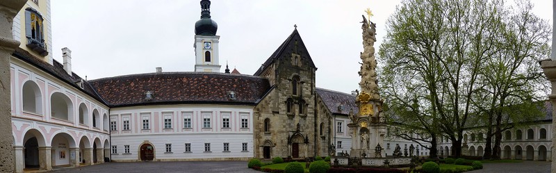 Stift Heiligenkreuz
