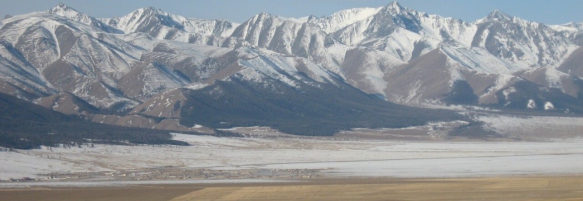 天山山脈