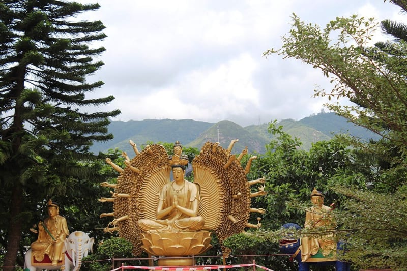 Kloster der Zehntausend Buddhas