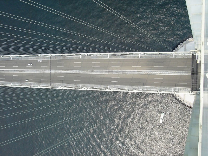 جسر أكاشي كايكيو