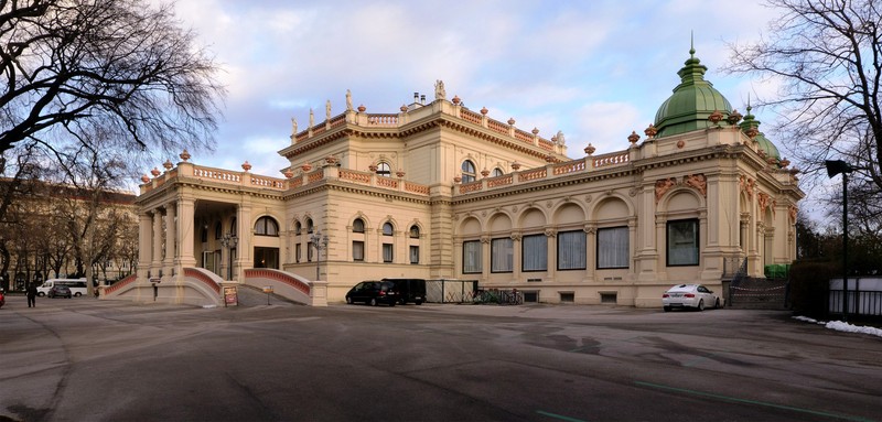 Курсалон