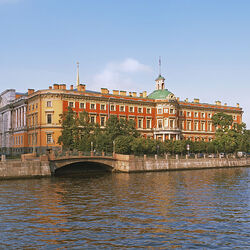 ミハイロフスキー城