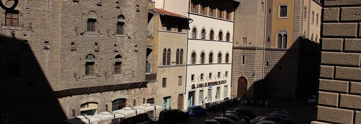 Davantsati Palace
