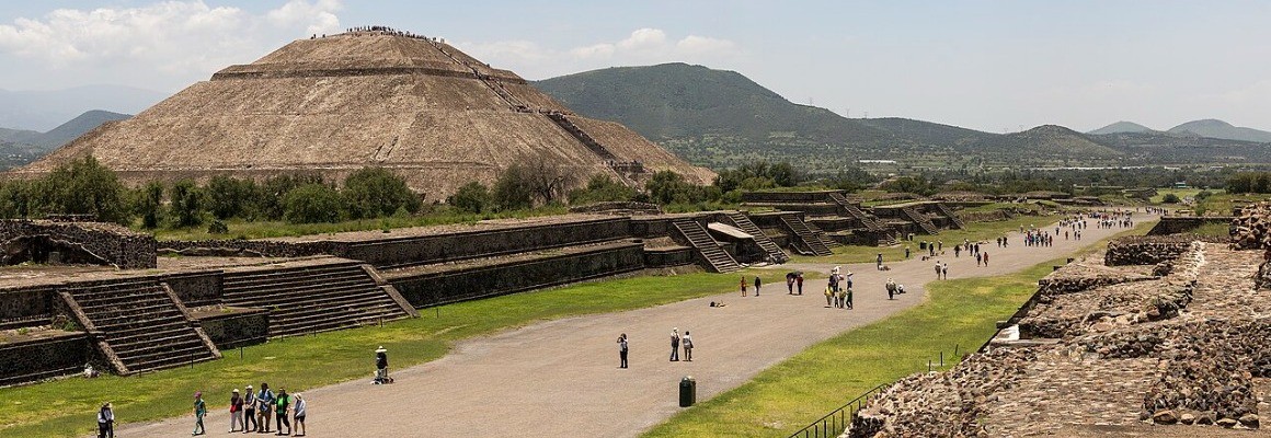 The pyramid of the sun