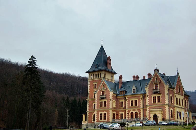 Szasvár Castle