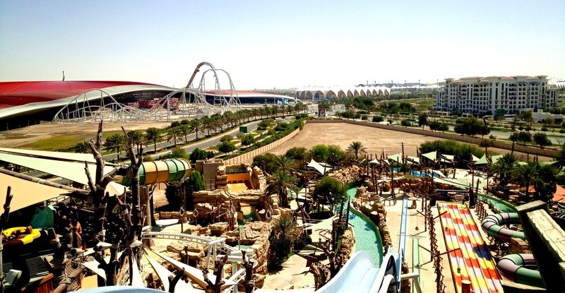 Аквапарк Yas Waterworld