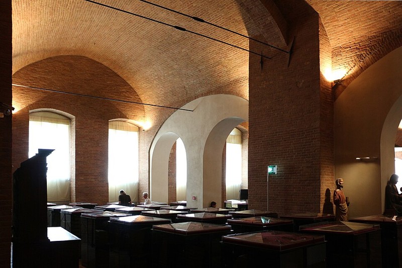 Palacio Salimbeni en Siena - photo 9