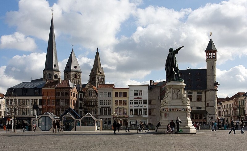 Plaza Vrijdagmarkt - photo 9