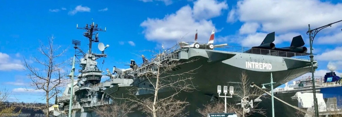 Музей моря, воздуха и космоса Интрепид